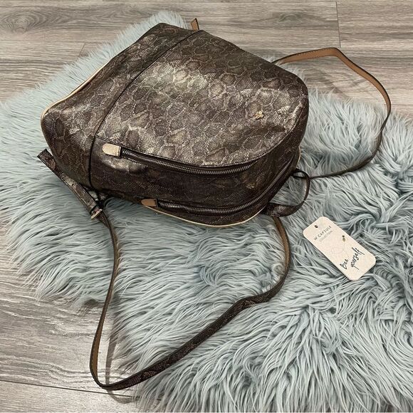 NWT DISNEY W CAPSULE COLLECTION bee you backpack in copper main image 10